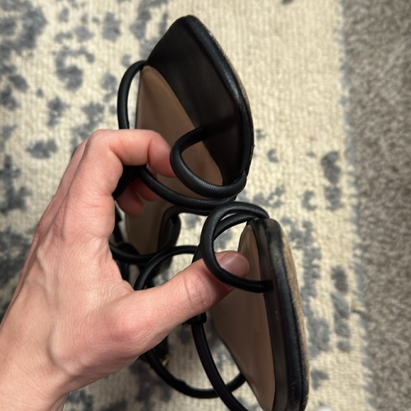 Veronica Beard Mayuri Sandals 7 - Picture 9 of 9